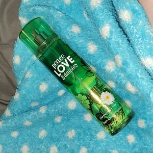 B&BW FS "peace love & daisies" Fragrance Mist